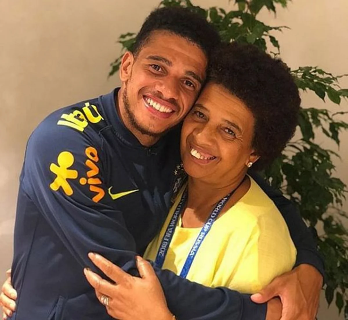 Braziliyalı futbolçunun anası oğurlanıb