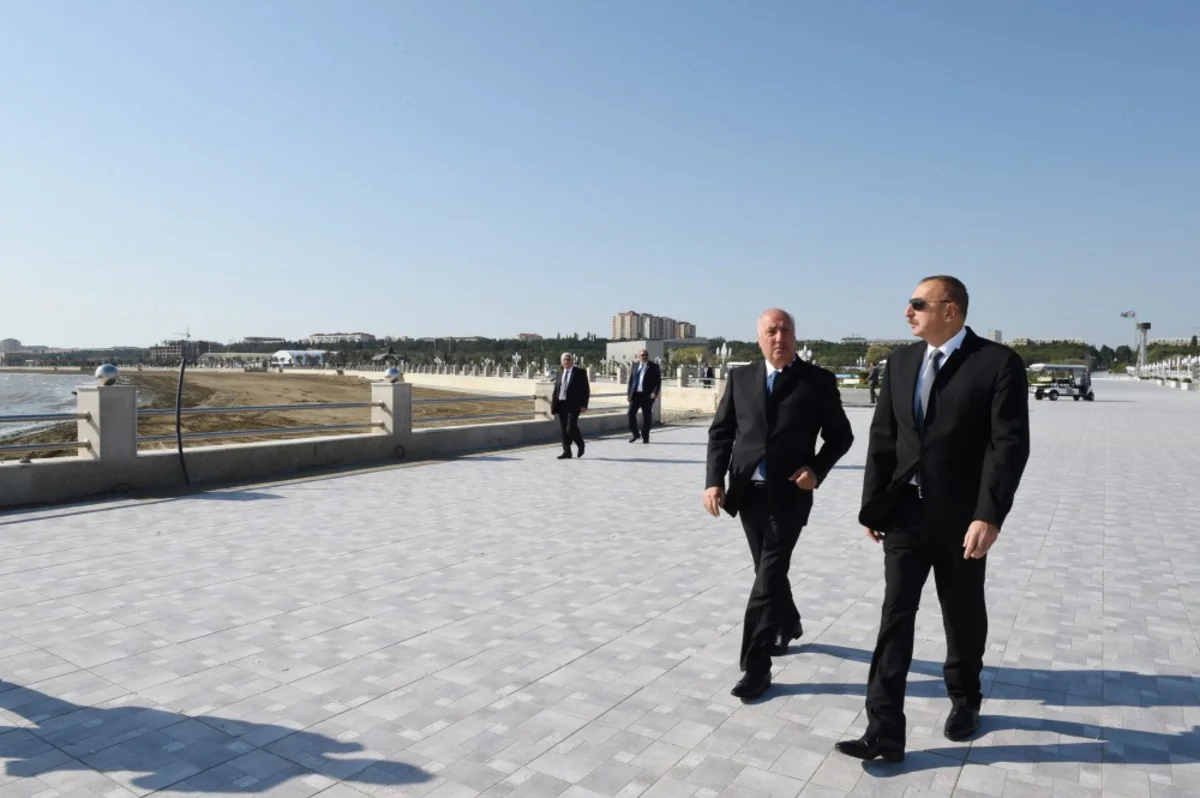 Sumqayıtda Dənizkənarı Bulvar istifadəyə verilib