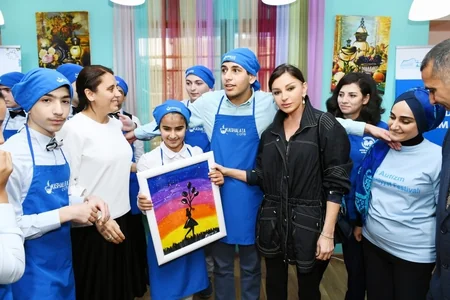 Mehriban Əliyeva Bakıdakı Autizm sindromlu uşaqlar üçün reabilitasiya Mərkəzini ziyarət edib
