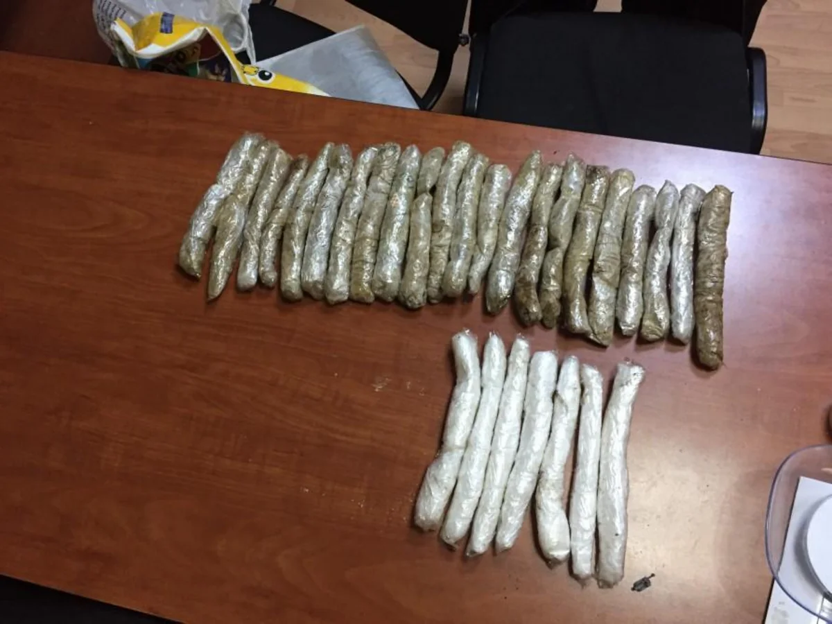 Gəncədə 2 nəfərdən külli miqdarda narkotik vasitə götürülüb