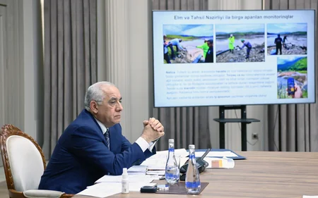 Baş nazir Söyüdlüdəki vəziyyətin araşdırılması üçün yaradılmış Komissiyanın ikinci iclasını keçirib