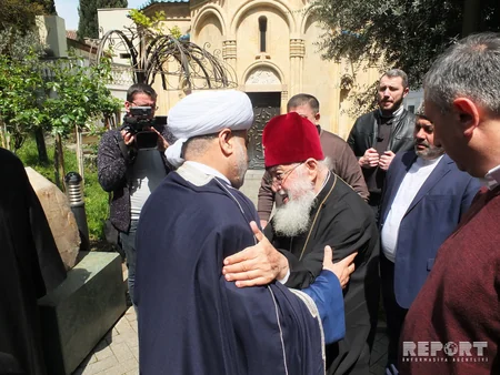 Qafqaz Müsəlmanları İdarəsinin sədri ümumgürcüstan katolikos-patriarxı ilə görüşüb