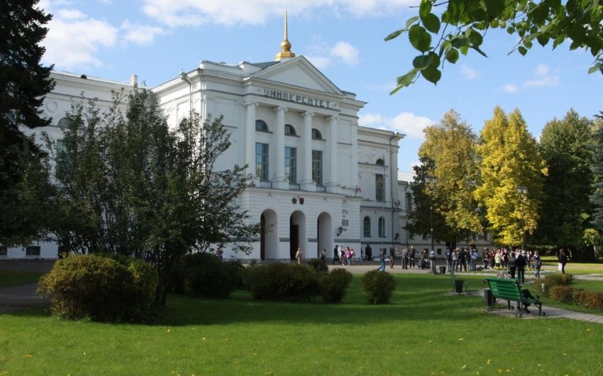 Tomsk Dövlət Universitetinin rektoru Azərbaycan xalqından üzr istəyib