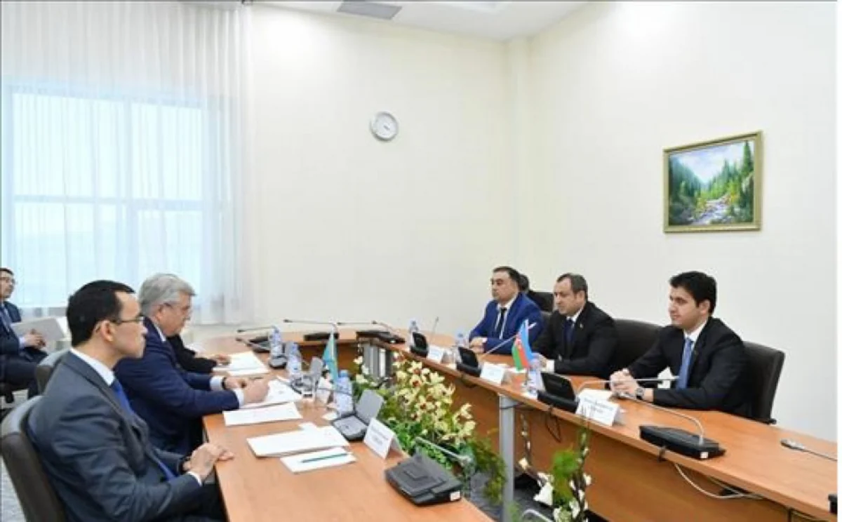 Qazaxıstan və Azərbaycan parlament nümayəndələri görüşüb