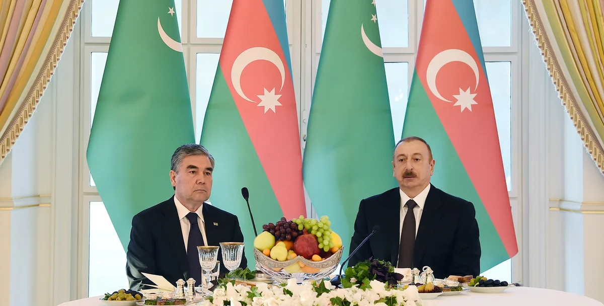 Azərbaycan və Türkmənistan prezidentləri arasında telefon danışığı olub