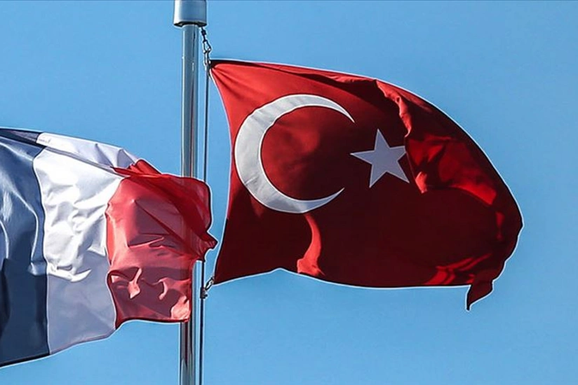 KİV: Türkiyə ilə Fransa arasında təhsil sahəsində yaranan böhran siyasi motivlidir