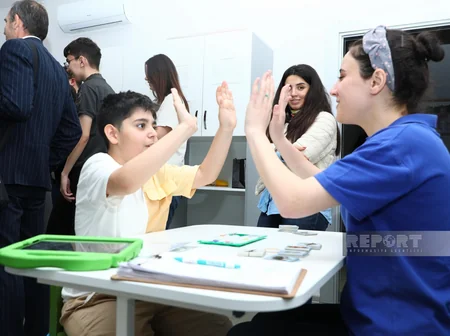 Autizm Mərkəzinə mediatur təşkil edilib, seminar keçirilib