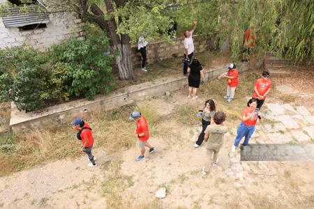 MTP travelers visit Shusha prison