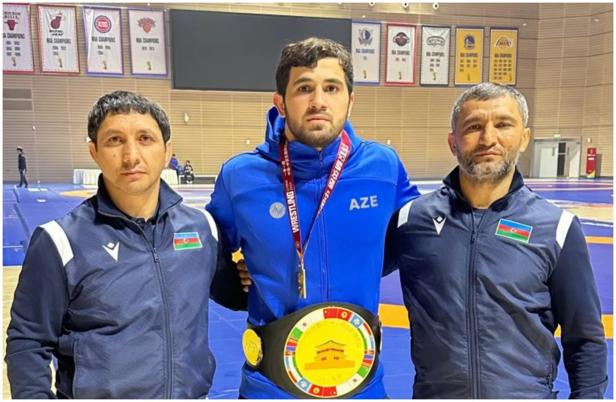 Azərbaycan güləşçisi Çində kəmər qazanıb