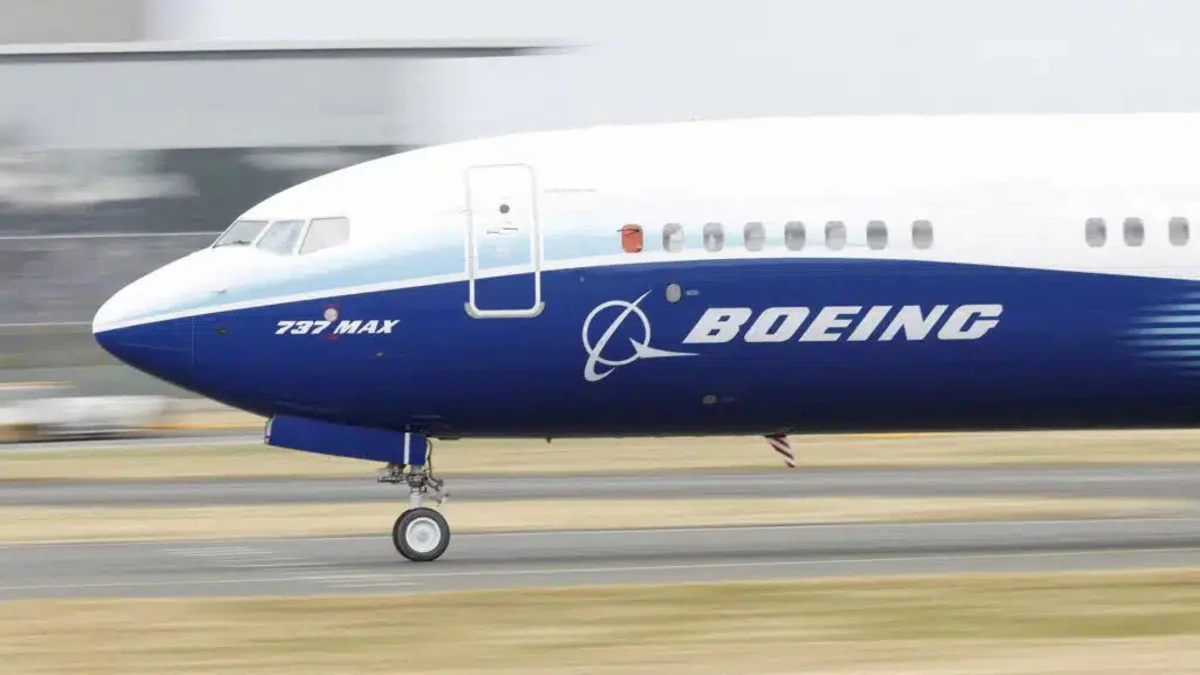 China tells airlines to suspend Boeing jet deliveries