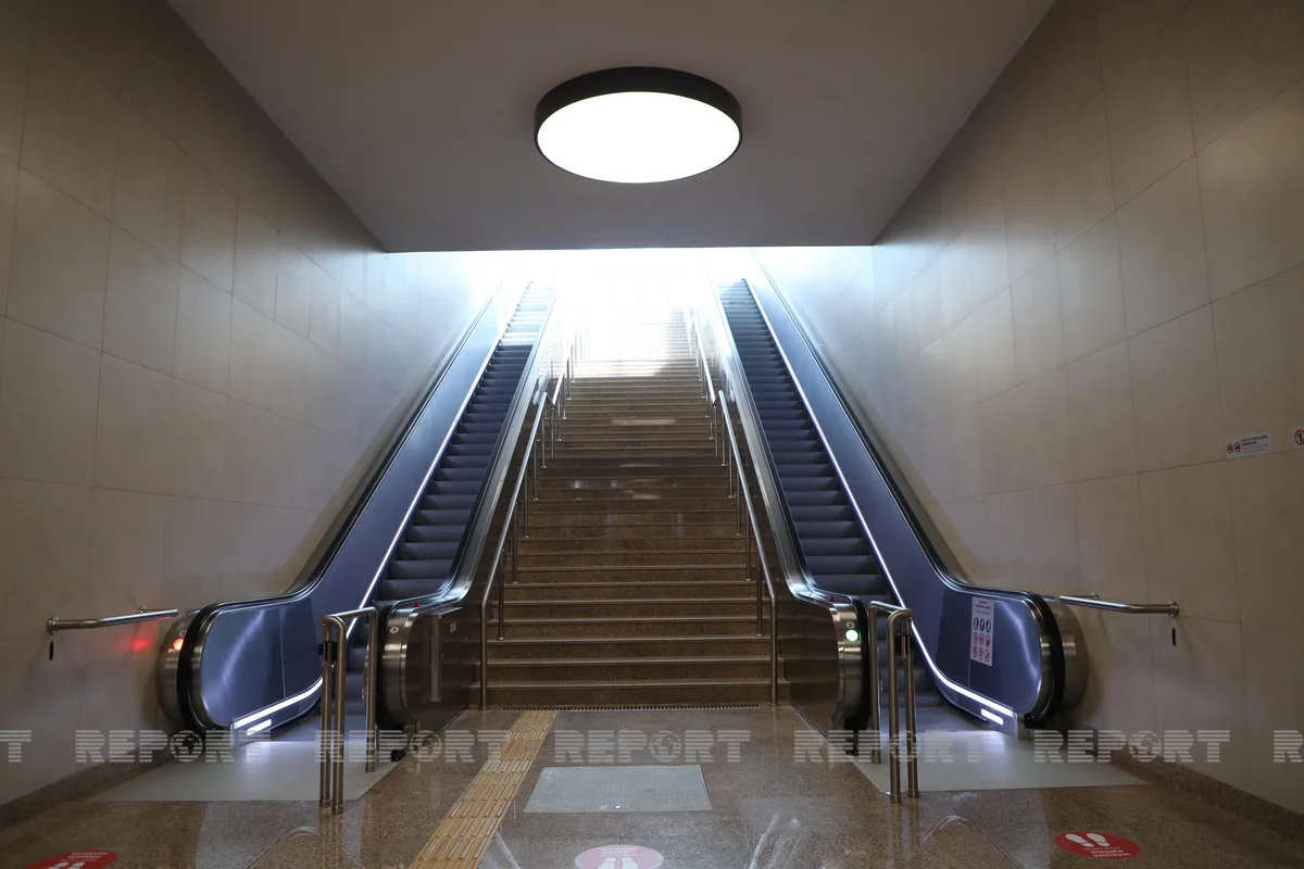 Bakı metrosunun əməkdaşı işə gələrkən vəfat edib