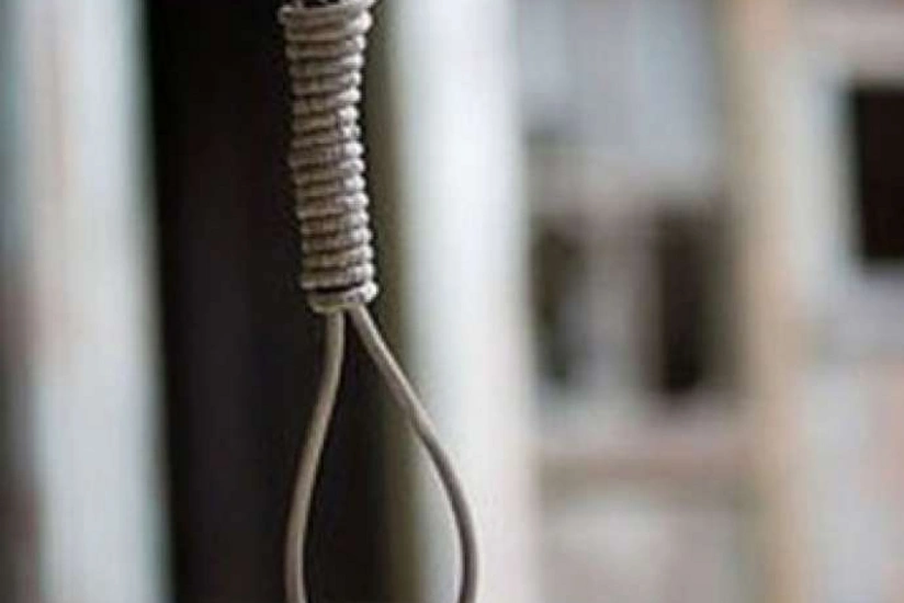 Şəkidə 82 yaşlı kişi özünü asıb