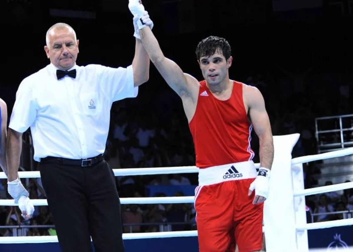 Azərbaycanın daha 2 boksçusu Bakı 2015də 1/4 finala yüksəlib