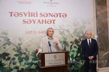 “Təsviri sənətə səyahət” adlı satış-sərginin açılış mərasimi olub