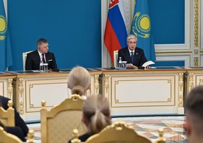 Токаев пригласил словацкие компании присоединиться к Среднему коридору
