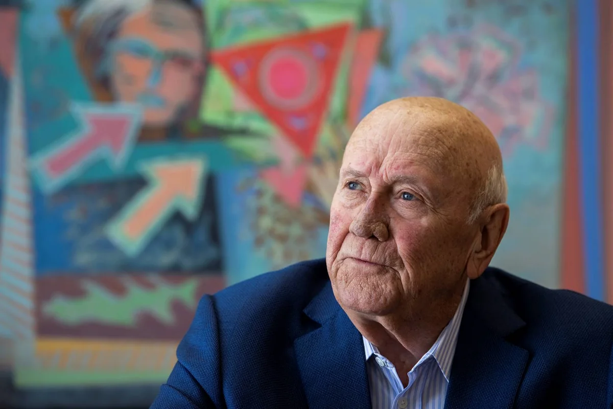 Умер отменивший апартеид в ЮАР экс-президент