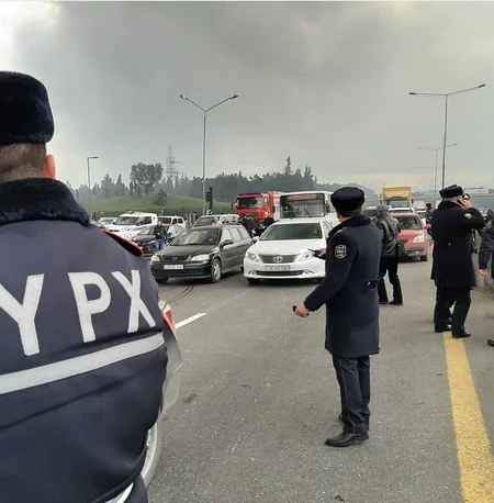 DYP rəisi: Yanğın baş verən ərazidə hər iki istiqamətdə yol açıqdır