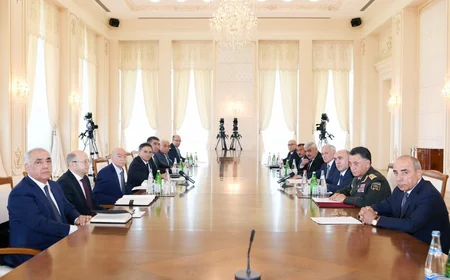 Prezident İlham Əliyevin yanında ölkənin enerji sistemində vəziyyətlə əlaqədar müşavirə keçirilib
