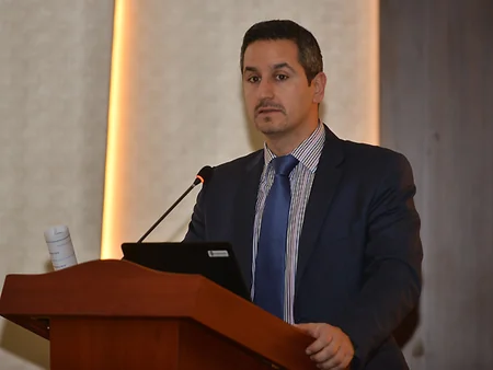 UEFA seminarına qatılan 14 ölkənin nümayəndələri Bakı Olimpiya Stadionunda olub