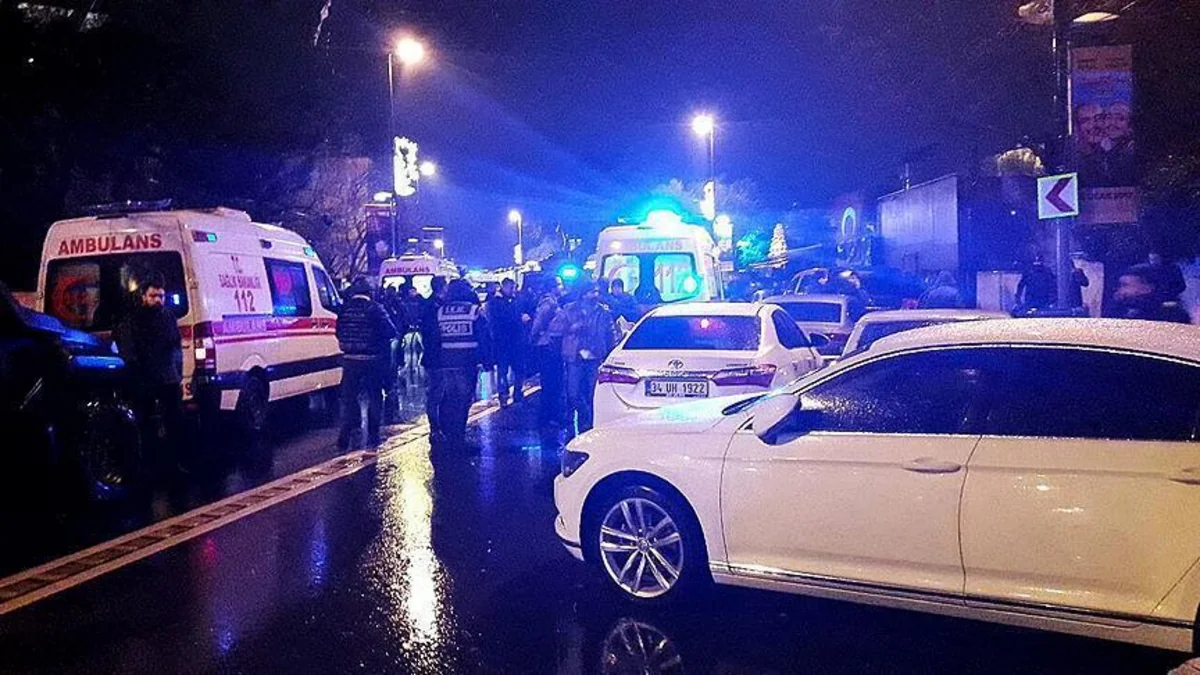 İstanbulda gecə klubuna silahlı hücum təşkil edən şəxsin görüntüsü yayılıb - FOTO