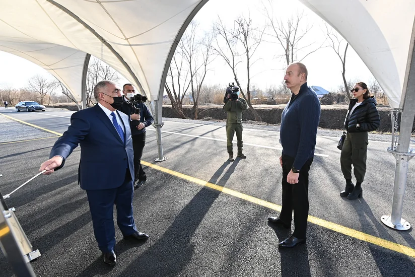 Azerbaijani president, first lady attend opening of Avshar-Salmanbayli-Ashagi Avshar-Khojavand highway