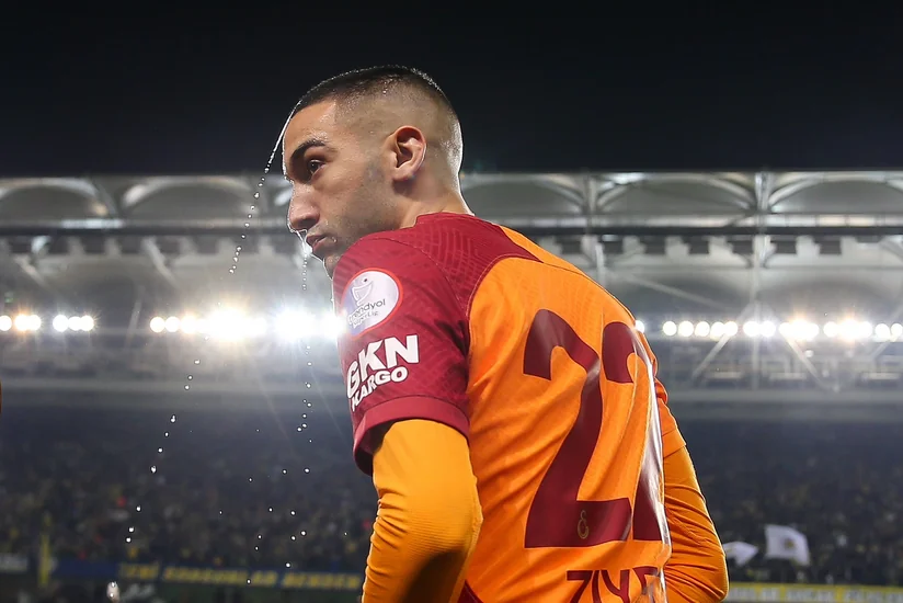 Mərakeşli futbolçu Qalatasarayda qalacaq