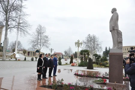 Ramil Usubov: Sahibkarlığın inkişafına maneələr aradan qaldırılır, kompleks tədbirlər həyata keçirilir