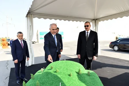 Prezident İlham Əliyev Balaxanı Sənaye Parkının açılışında iştirak edib