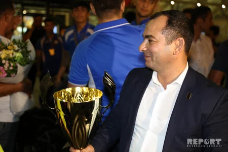 İlk dəfə Avropa çempionu olan Azərbaycanın cüdo yığması Vətənə qayıdıb - FOTO - VİDEO