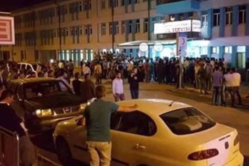 ​Türkiyədə iti kötəkləyən suriyalı qaçqınlar dava salıb, 2 nəfər ölüb, 5 nəfər yaralanıb