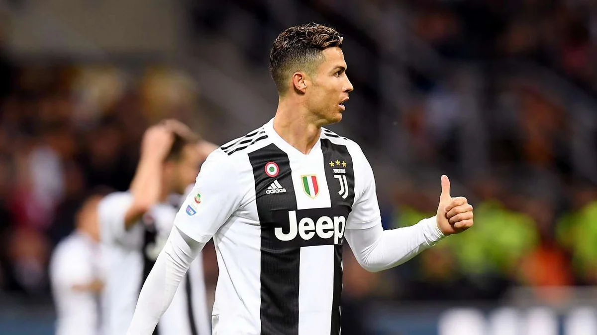 Ronaldu 8 milyon avroya torpaq sahəsi aldı - FOTO