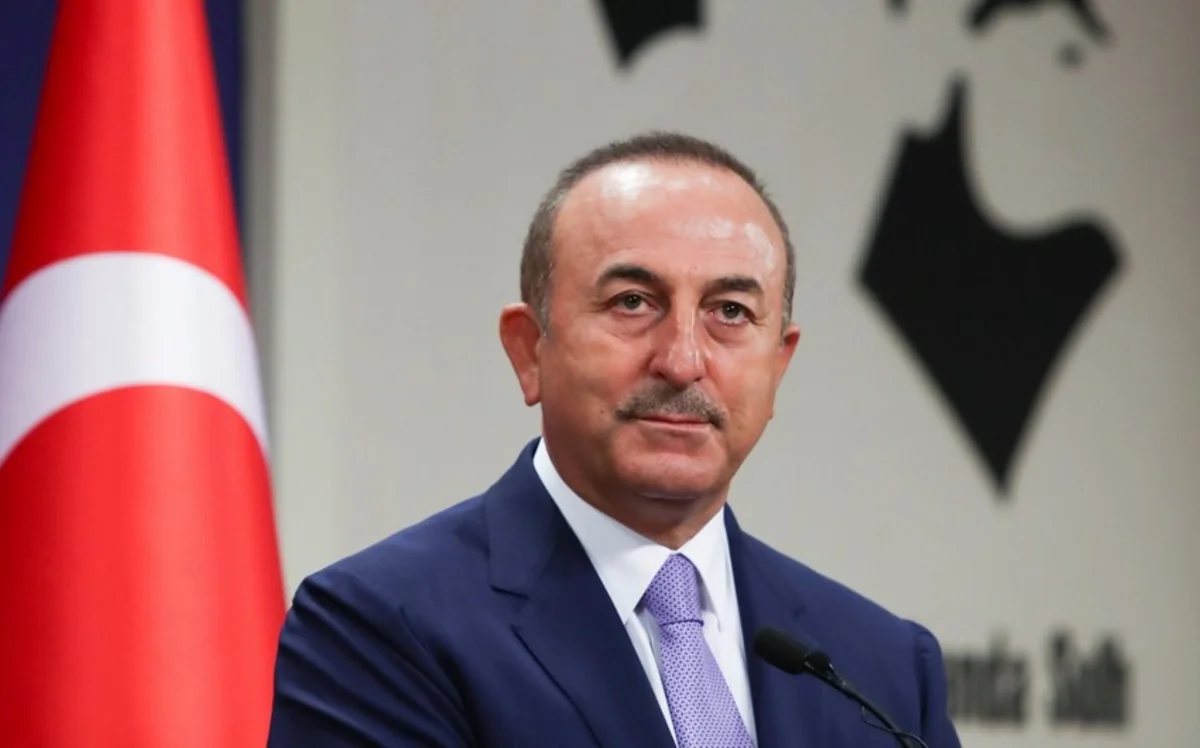 Mövlud Çavuşoğlu Yunanıstanda görüşlərə başladı