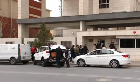Naxçıvanda Türkiyədə zəlzələdən zərərçəkənlərə yardım toplanır