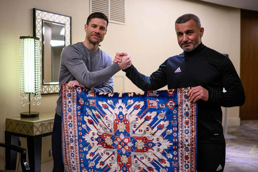 Qarabag head coach meets with Xabi Alonso in Baku