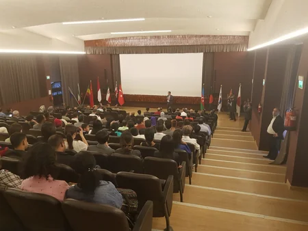 Heydər Əliyev Fondunun dəstəyi ilə çəkilmiş  “Bir günəş altında” filminin Efiopiyada təqdimatı keçirilib