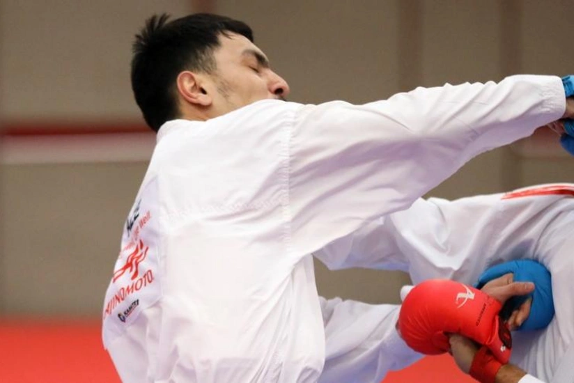 Rafiz Hasanov defeats Armenia's best karateka in Moscow