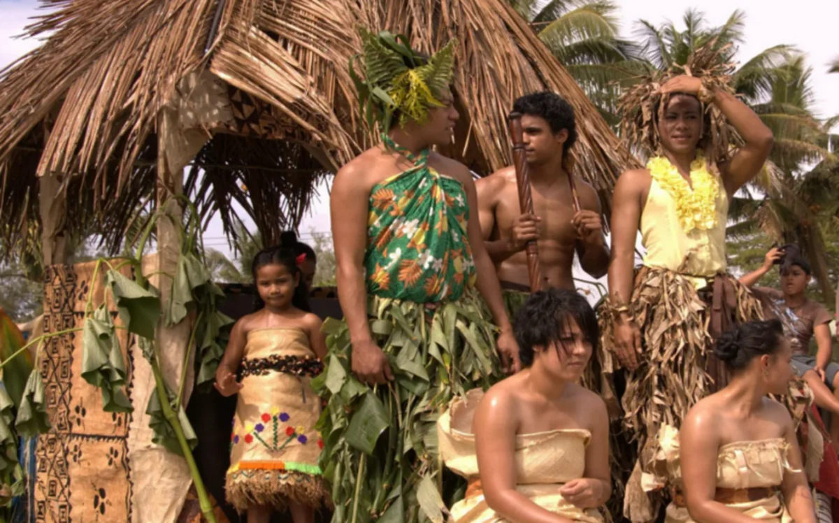 Tonqada vulkan püskürməsi səbəbindən iki ada ilə əlaqə kəsilib