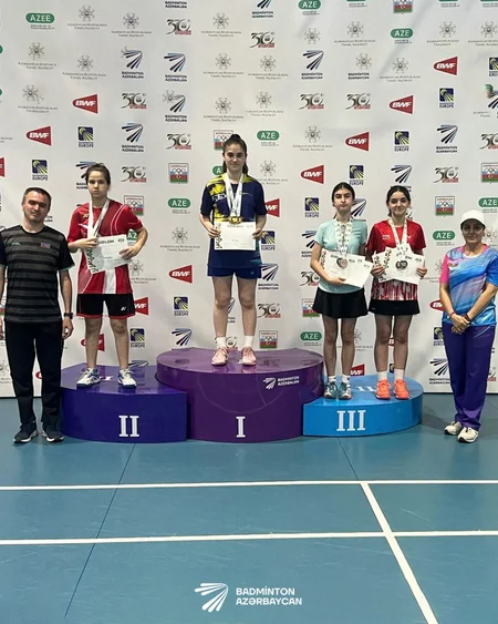 Badminton üzrə U-17 Azərbaycan birinciliyinin qalibləri müəyyənləşib