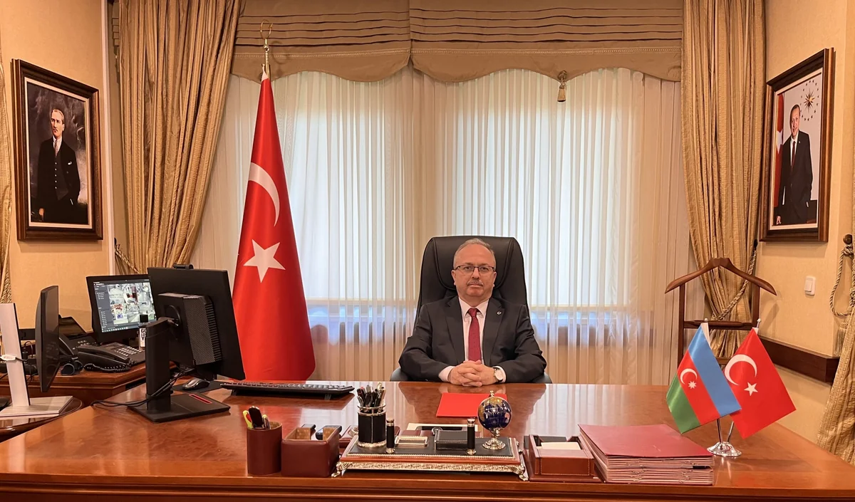 Türkiyənin Azərbaycandakı yeni səfiri səlahiyyətlərinin icrasına başlayıb
