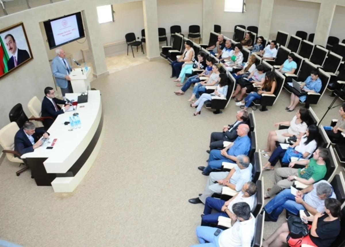 ​AMEA media nümayəndələri üçün Yay məktəbi təşkil edib