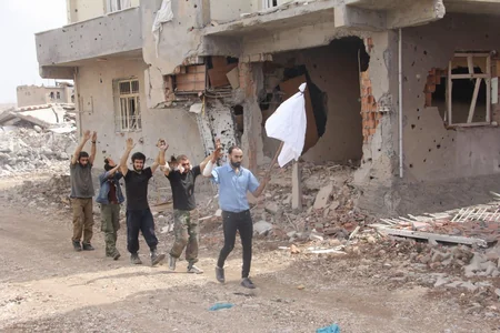 ​Türkiyədə hərbçilərə təslim olan terrorçuların sayı 72-yə çatıb