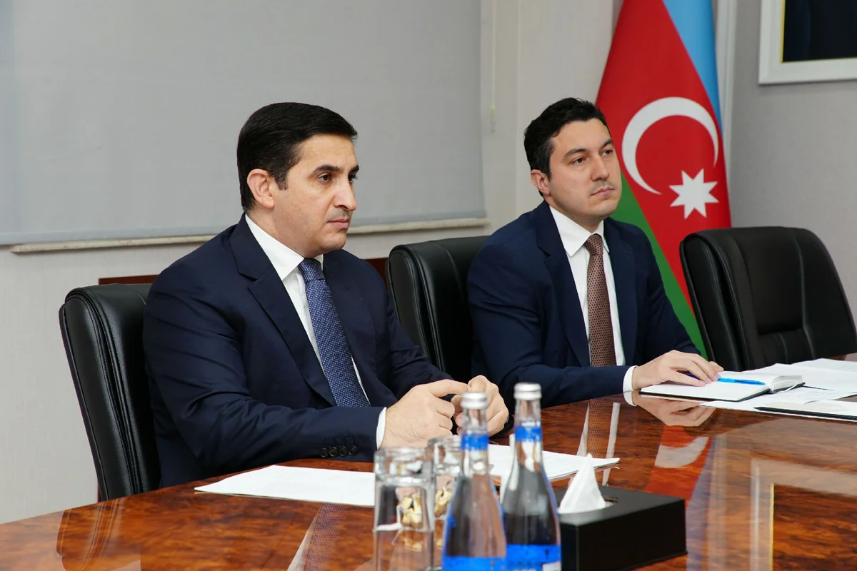 Fərid Əhmədov “Yüksəliş” müsabiqəsinin qalibləri ilə görüşüb
