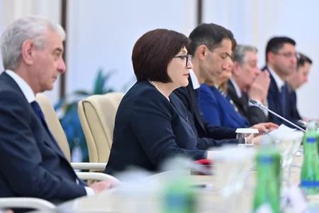 Matviyenko Sahibə Qafarovaya Rusiyanın Dostluq ordenini təqdim edib