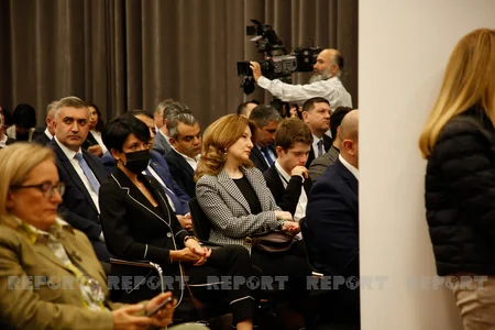 Tbilisidə Heydər Əliyevin xatirəsinə həsr edilən sərgi açılıb