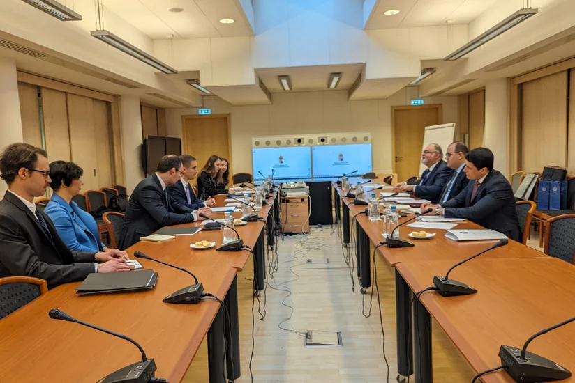 Azərbaycanla Macarıstan arasında ilk konsulluq məsləhətləşmələri keçirilib