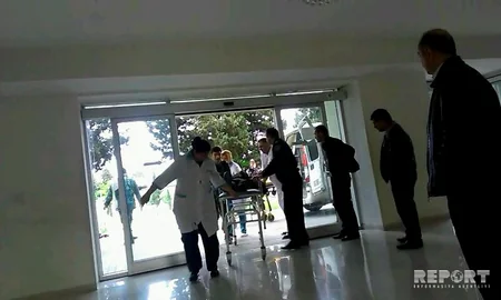 Lənkəranda sərhədçiləri daşıyan avtomobil ağaca çırpılıb, ölən və yaralanan var - FOTO - ƏLAVƏ OLUNUB