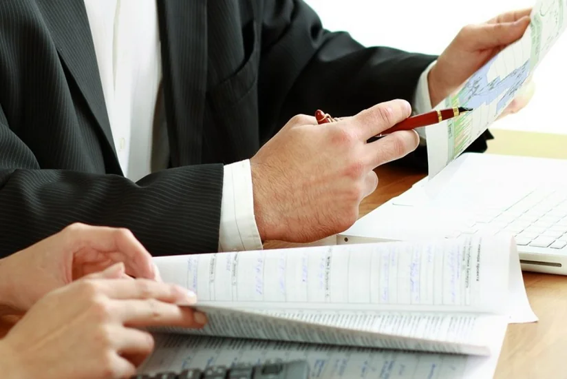 Qiymətləndiricilər Palatası: Bank əməkdaşının qiymətləndirmədə iştirakı qanunsuzdur