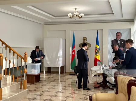 Voting in Azerbaijan presidential elections starts in Moldova