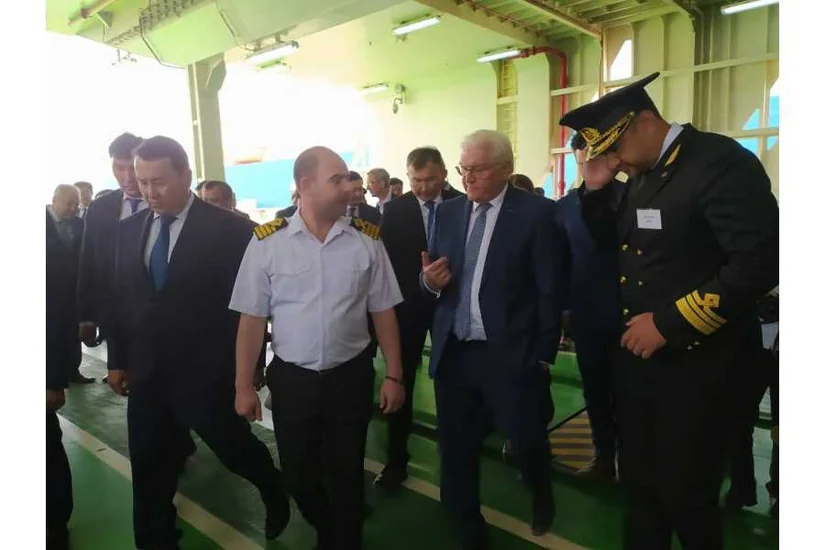 German President visits Zarifa Aliyeva ferry vessel