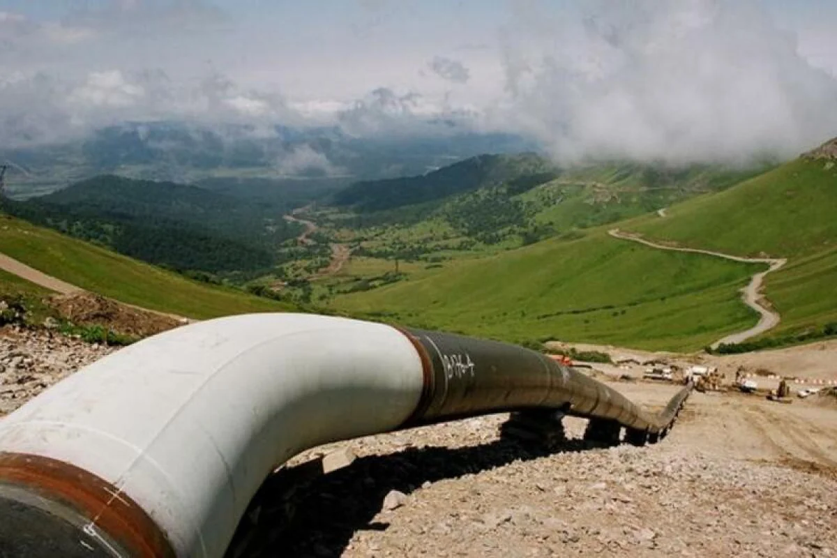 Казахстан продолжает обсуждать возможность поставок нефти по маршруту Баку-Супса